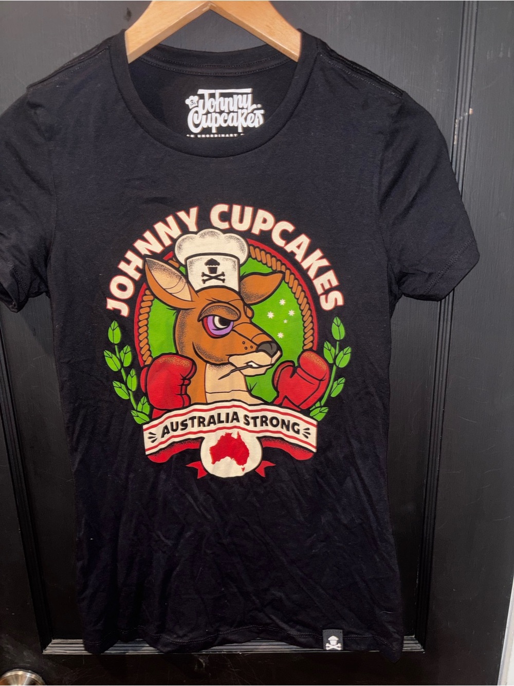 Johnny Cupcakes Australia Strong Boxing Kangaroo Tee Black Women’s Medium